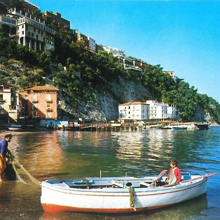 Il Borgo Antico Sorrento Sea View Lägenhet Exteriör bild