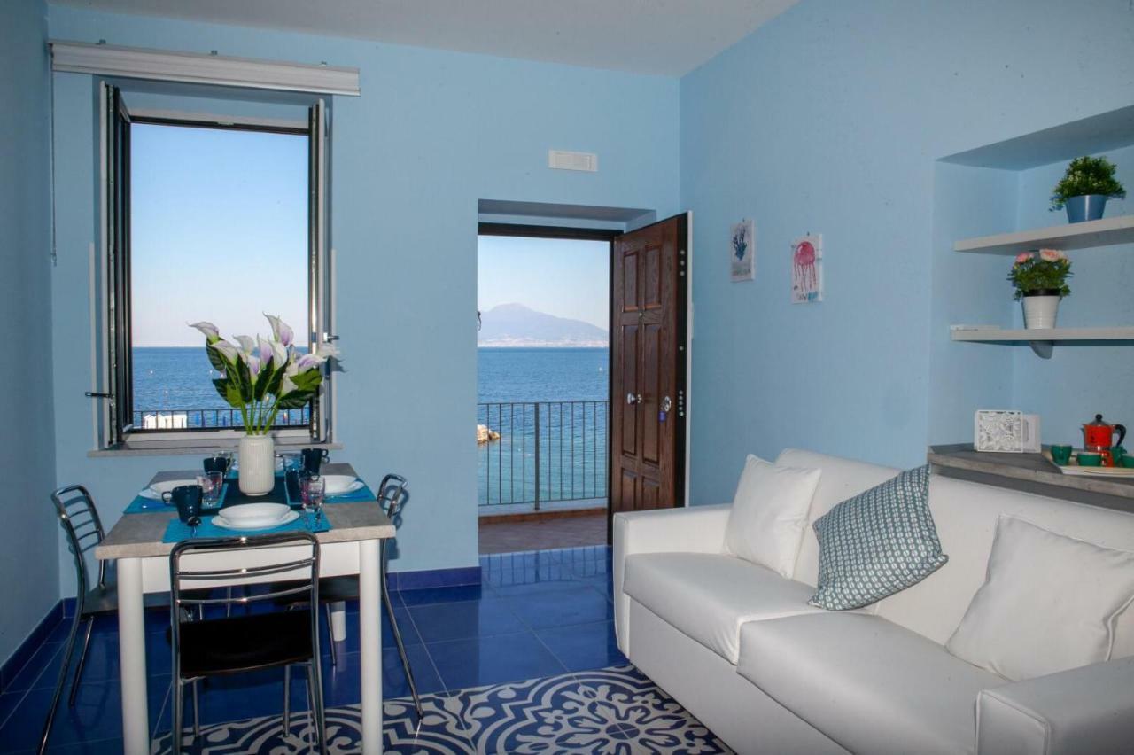 Il Borgo Antico Sorrento Sea View Lägenhet Exteriör bild