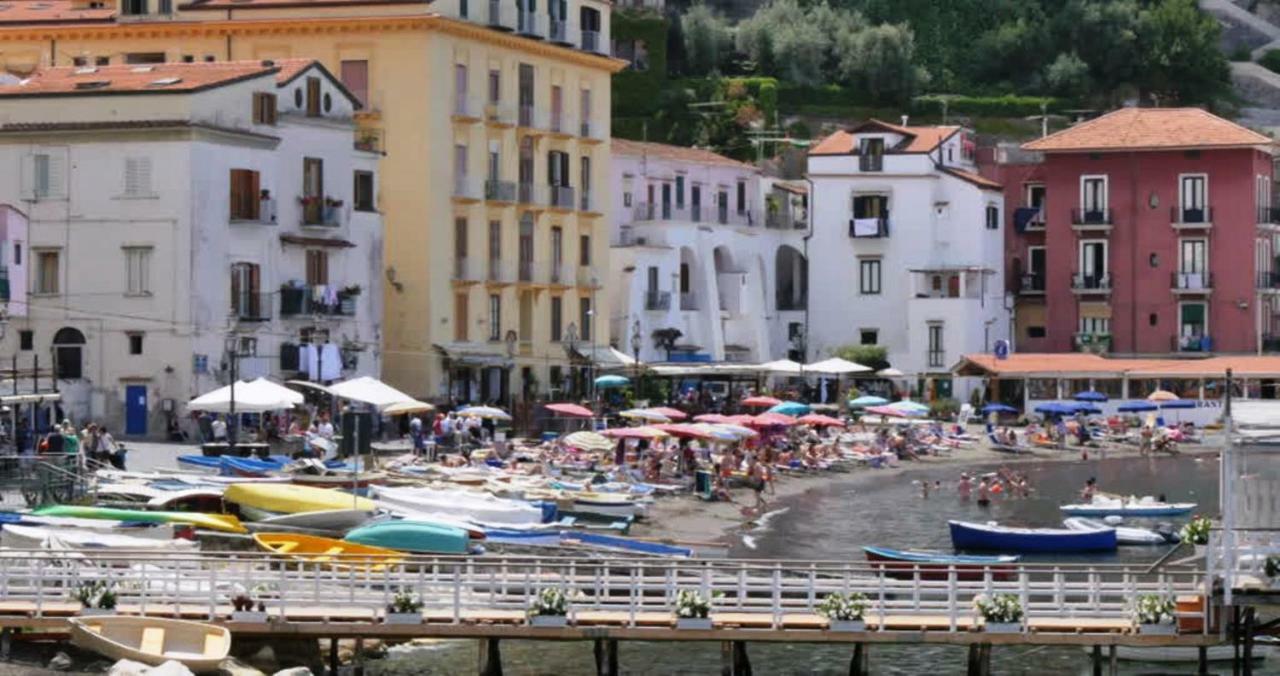 Il Borgo Antico Sorrento Sea View Lägenhet Exteriör bild
